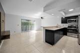 985 Wellington Court - Photo 28