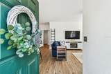 9828 Lake Chase Island Way - Photo 2