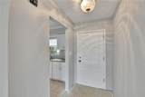 814 Seabreeze Drive - Photo 3