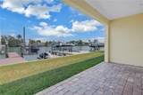 100 Windrush Boulevard - Photo 37
