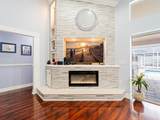 382 Florian Way - Photo 2