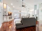 382 Florian Way - Photo 3