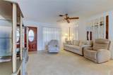 6409 41ST Avenue - Photo 3
