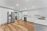 1127 Wyatt Street - Photo 10