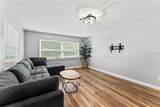 1127 Wyatt Street - Photo 6