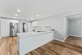 1127 Wyatt Street - Photo 9