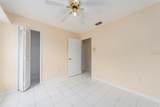 921 Linn Harbor Court - Photo 22