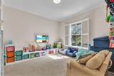 6207 Bleeker Street - Photo 20