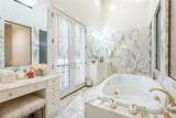 4703 Dolphin Cay Lane - Photo 39