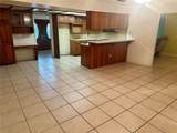 3920 Venetian Way - Photo 8