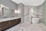 2912 Santiago Street - Photo 19