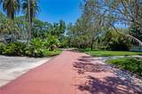 1125 Friendly Way - Photo 11