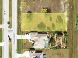 184 Rotonda Boulevard - Photo 5