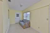 1908 Canterbury Lane - Photo 9