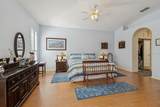 928 Oakview Road - Photo 26