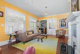 1027 Dakota Avenue - Photo 7
