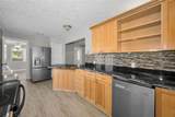 1122 Oakwood Street - Photo 10