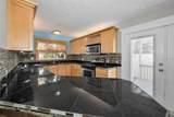 1122 Oakwood Street - Photo 11