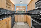 1122 Oakwood Street - Photo 9