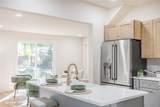 805 Curtis Street - Photo 17