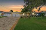 335 Crosswinds Drive - Photo 3