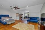 531 Isleworth Close - Photo 35