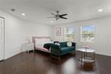7911 Packwood Avenue - Photo 15