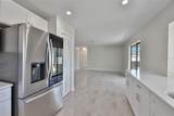 6523 King Palm Way - Photo 37