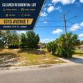 1015 Avenue F - Photo 1