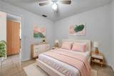 926 Lake Palms Drive - Photo 15