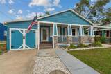 507 Paris Street - Photo 1
