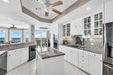 555 5TH Avenue - Photo 18