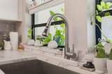 9143 Lingrove Road - Photo 11