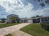 3200 De Bazan Avenue - Photo 3