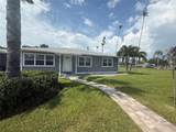 3200 De Bazan Avenue - Photo 4