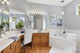 4415 Avenue Cannes - Photo 36