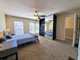 9870 Ashburn Lake Drive - Photo 15