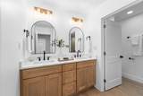 8118 Oak Trace Way - Photo 16