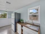 5633 Essex Way - Photo 8
