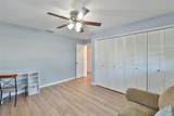 2335 Surrey Lane - Photo 26