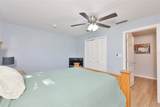 2335 Surrey Lane - Photo 31
