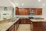 7610 Tangle Brook Boulevard - Photo 13