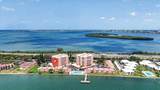 7400 Sunshine Skyway Lane - Photo 36
