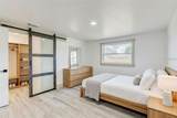 1300 Melonwood Avenue - Photo 5