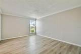 726 Haven Place - Photo 10