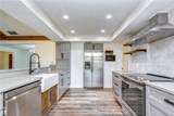 1101 Oakridge Manor Drive - Photo 11