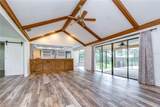 1101 Oakridge Manor Drive - Photo 9