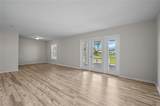 111 Seahorse Drive - Photo 6
