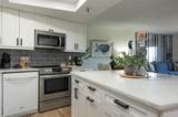 7430 Sunshine Skyway Lane - Photo 25