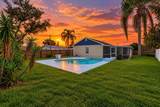 208 Flamingo Dr - Photo 3